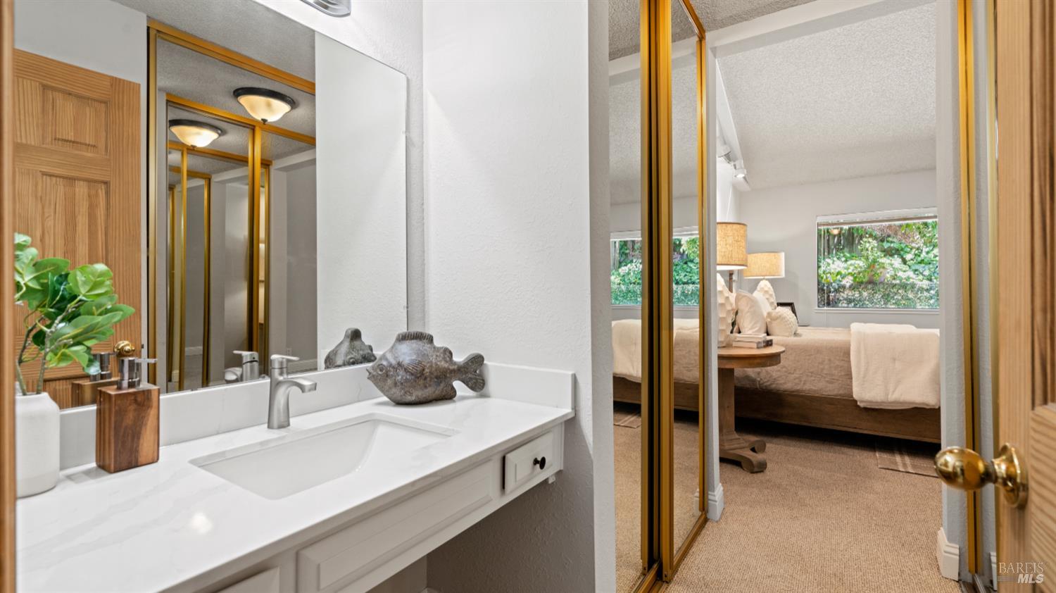 Detail Gallery Image 25 of 34 For 467 San Marin Dr, Novato,  CA 94945 - 2 Beds | 1 Baths