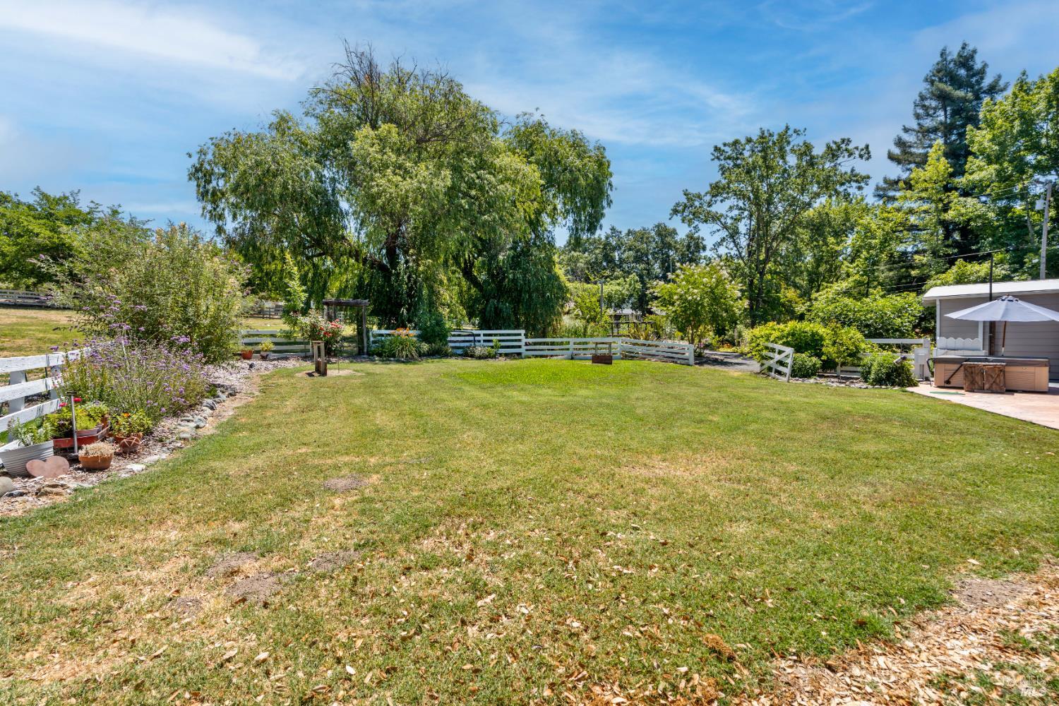 Detail Gallery Image 45 of 53 For 2650 Old River Rd, Ukiah,  CA 95482 - 2 Beds | 2 Baths