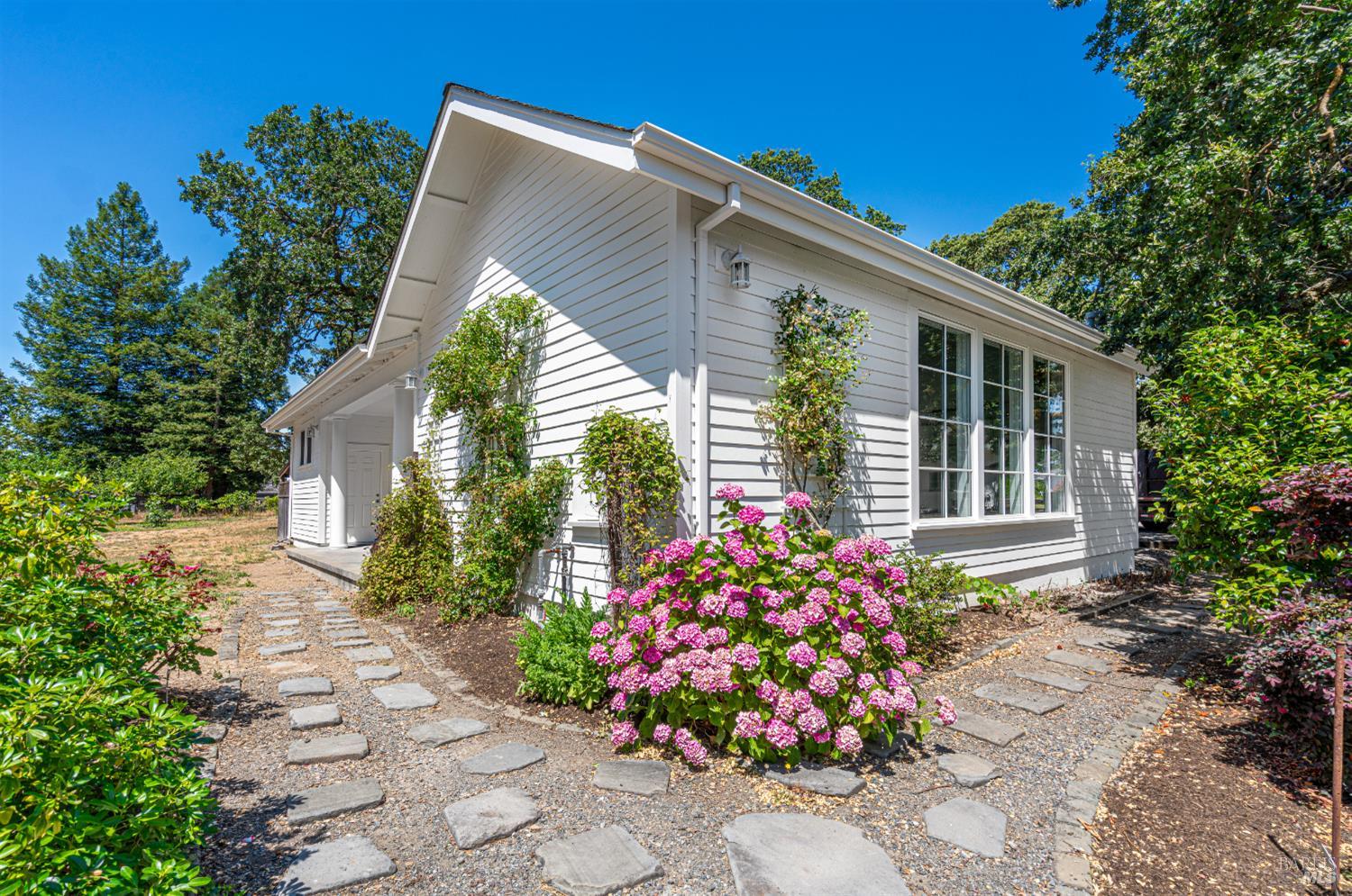 Detail Gallery Image 76 of 99 For 241 Royal Ct, Santa Rosa,  CA 95401 - 4 Beds | 4 Baths