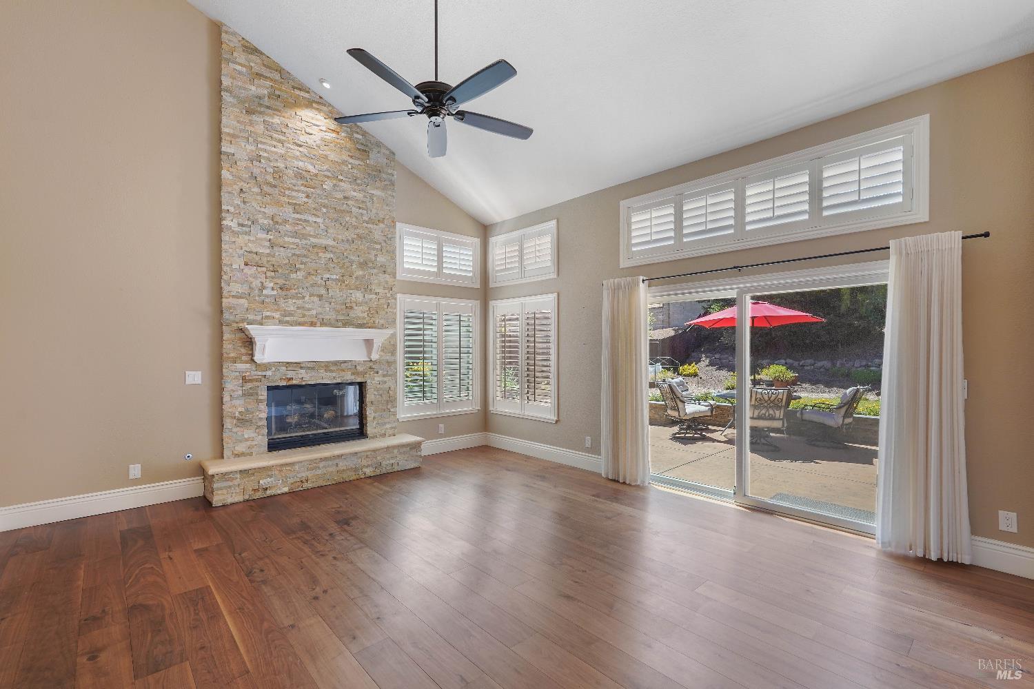 Detail Gallery Image 21 of 87 For 243 Lone Oak Dr, Vacaville,  CA 95688 - 4 Beds | 3 Baths