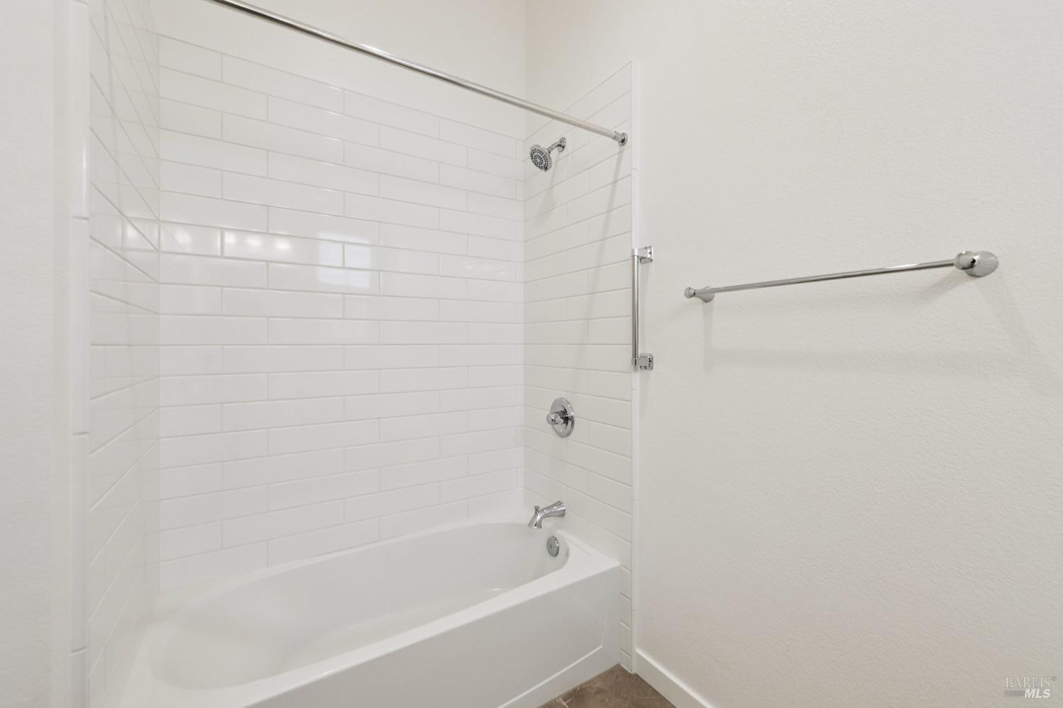 Detail Gallery Image 19 of 29 For 1737 Linden Ln, Santa Rosa,  CA 95404 - 3 Beds | 2/1 Baths