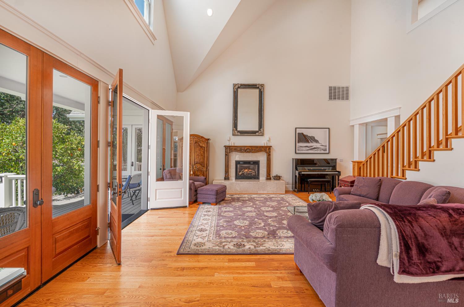 Detail Gallery Image 15 of 99 For 241 Royal Ct, Santa Rosa,  CA 95401 - 4 Beds | 4 Baths