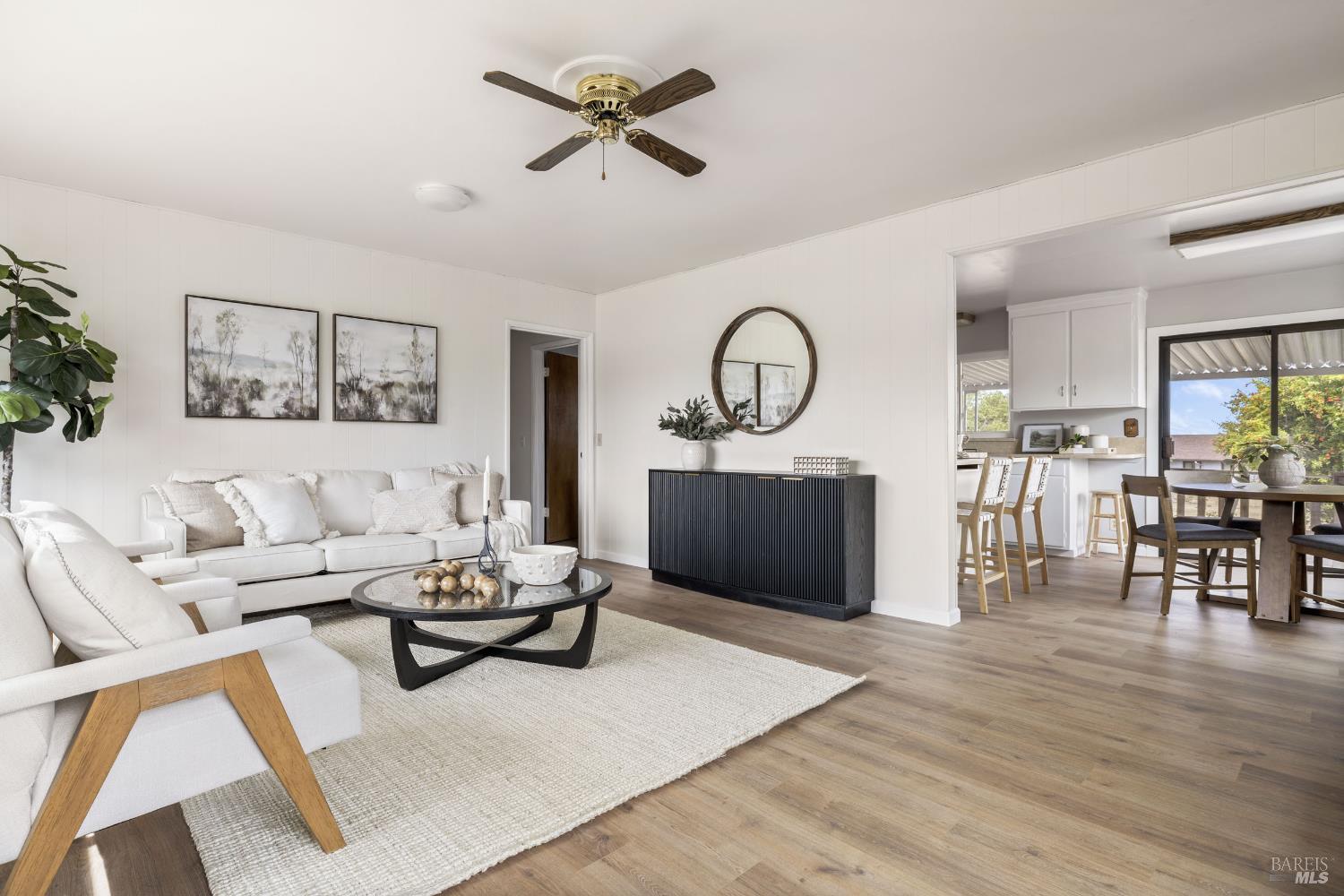 Detail Gallery Image 5 of 40 For 8455 Brand Ln, Penngrove,  CA 94951 - 3 Beds | 2 Baths