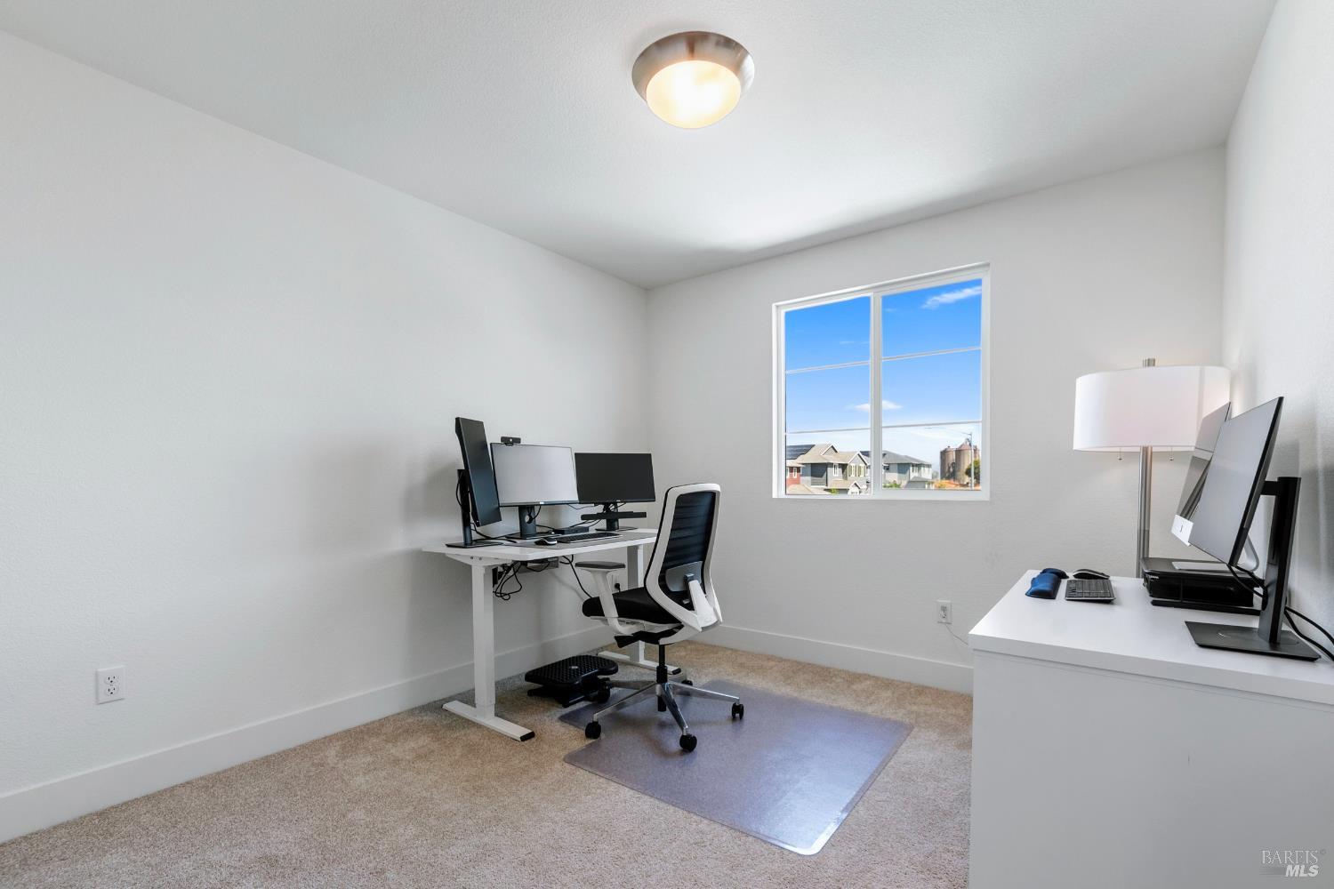 Detail Gallery Image 26 of 36 For 153 Frontier St, American Canyon,  CA 94503 - 4 Beds | 3 Baths