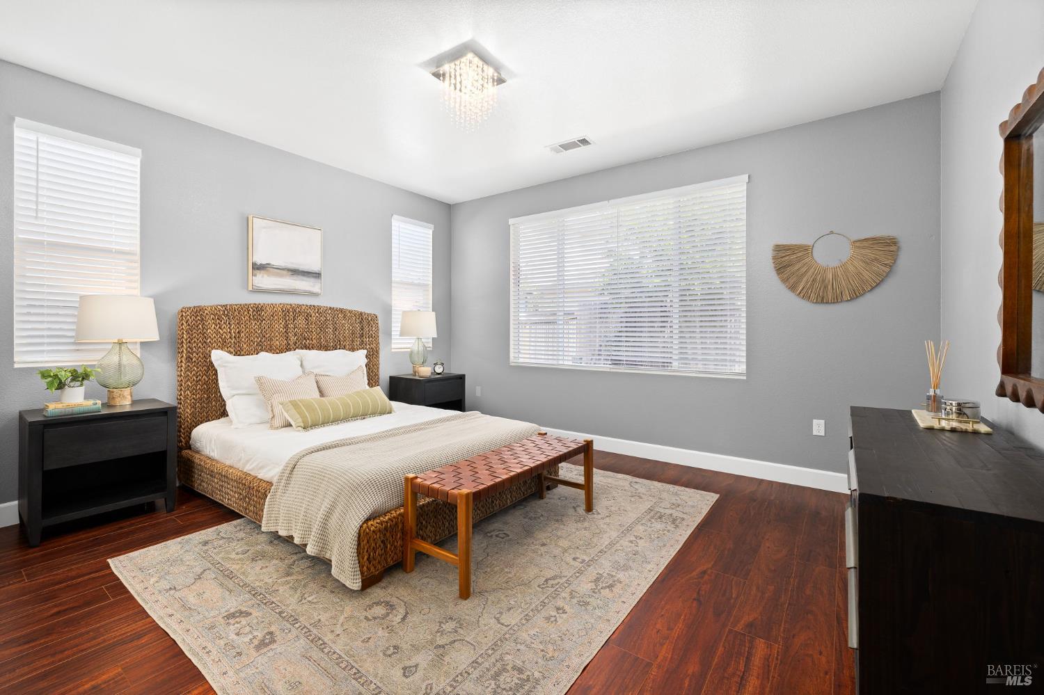 Detail Gallery Image 15 of 39 For 146 Hearthstone Dr, American Canyon,  CA 94503 - 3 Beds | 2 Baths