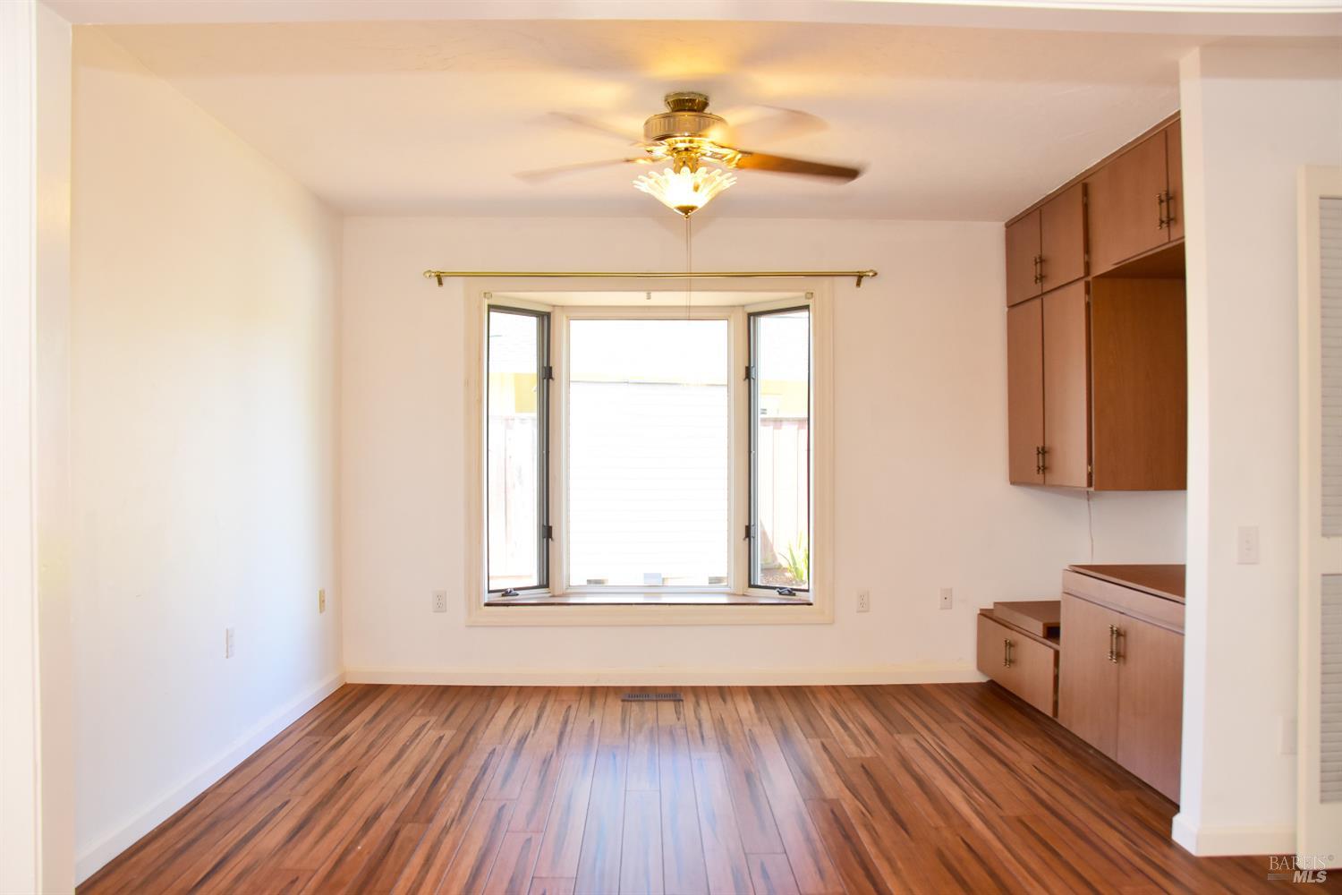 Detail Gallery Image 15 of 22 For 79 Temelec Cir, Sonoma,  CA 95476 - 2 Beds | 2 Baths
