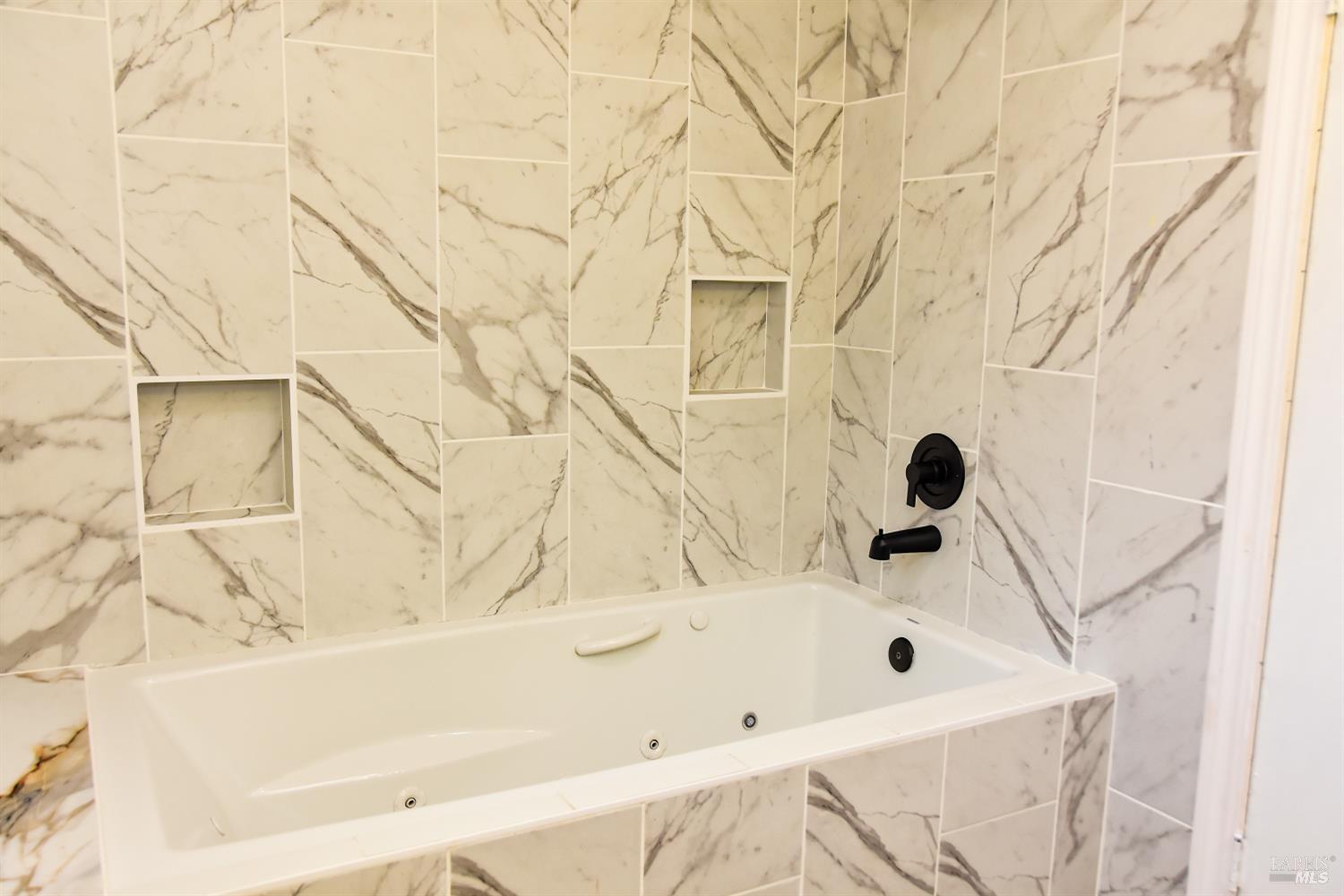Detail Gallery Image 20 of 22 For 79 Temelec Cir, Sonoma,  CA 95476 - 2 Beds | 2 Baths