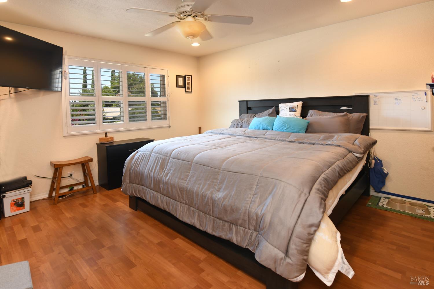 Detail Gallery Image 16 of 44 For 2098 Strauss Dr, Fairfield,  CA 94533 - 4 Beds | 2/1 Baths