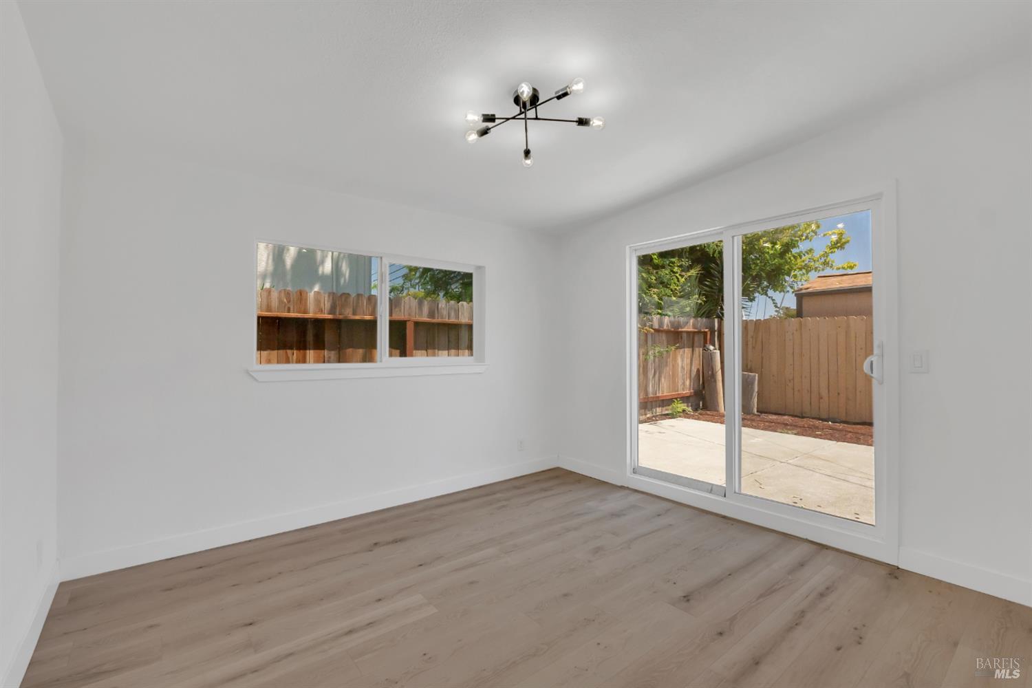 Detail Gallery Image 19 of 28 For 1700 Fillmore St, Fairfield,  CA 94533 - 3 Beds | 2 Baths