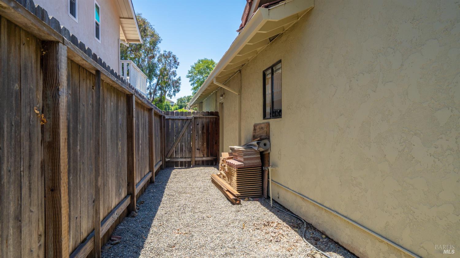 Detail Gallery Image 29 of 34 For 467 San Marin Dr, Novato,  CA 94945 - 2 Beds | 1 Baths