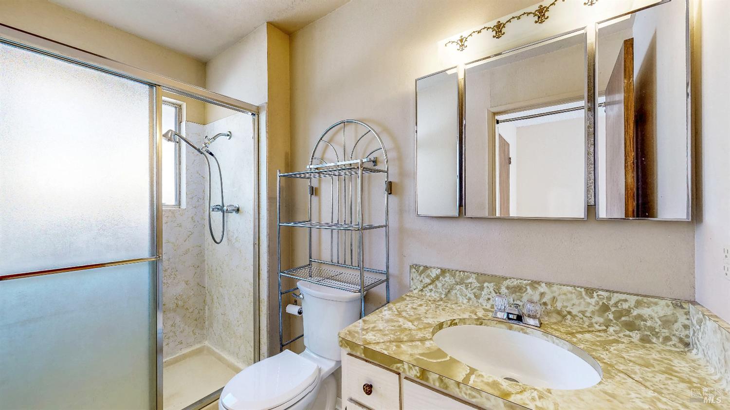 Detail Gallery Image 28 of 50 For 626 Ely Blvd, Petaluma,  CA 94954 - 3 Beds | 2 Baths