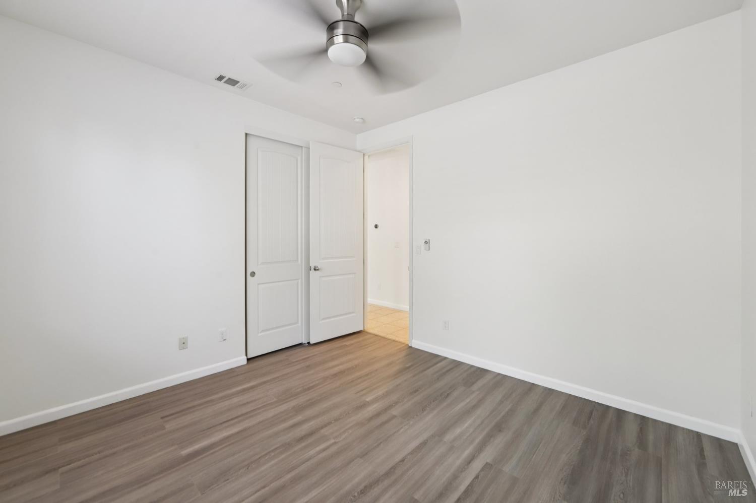 Detail Gallery Image 16 of 48 For 1864 Boardsman Way, Fairfield,  CA 94533 - 4 Beds | 2/1 Baths