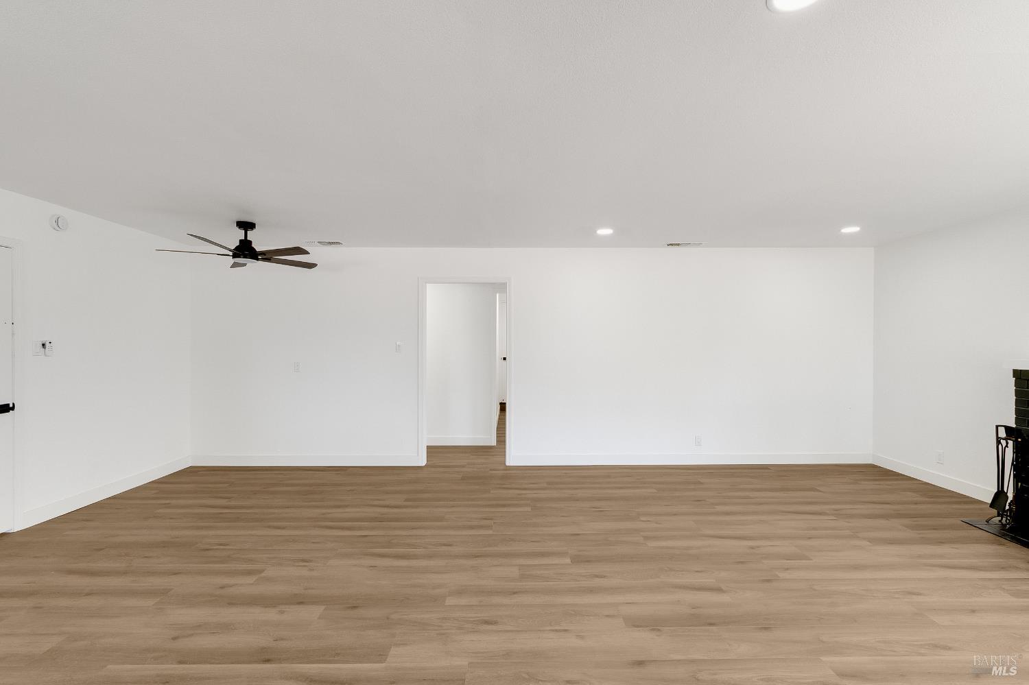 Detail Gallery Image 6 of 29 For 820 Annette Ave, Vallejo,  CA 94591 - 4 Beds | 2 Baths