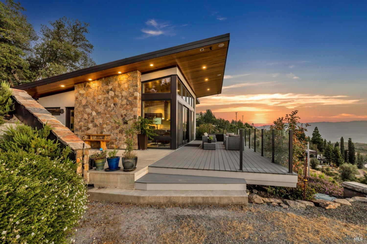 Detail Gallery Image 22 of 35 For 2205 Trinity Rd, Glen Ellen,  CA 95442 - 2 Beds | 2/2 Baths