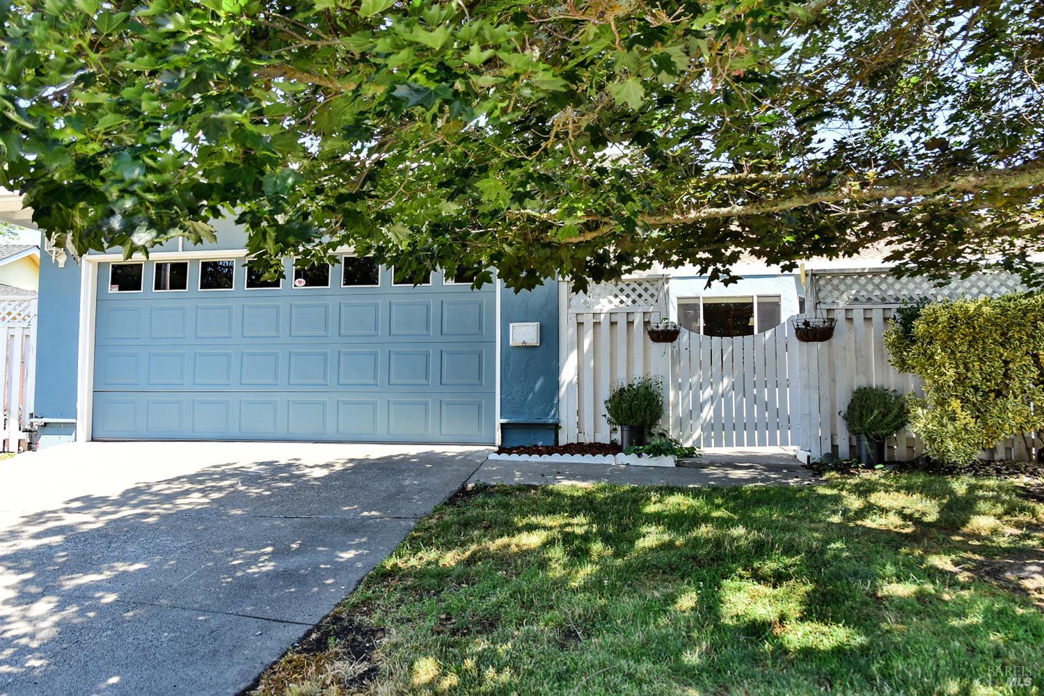 Detail Gallery Image 2 of 22 For 79 Temelec Cir, Sonoma,  CA 95476 - 2 Beds | 2 Baths