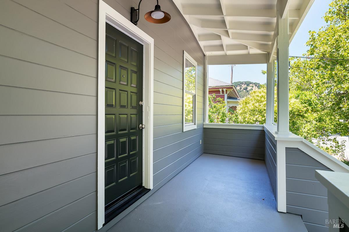 Detail Gallery Image 4 of 37 For 523 B St, San Rafael,  CA 94901 - 7 Beds | 4 Baths