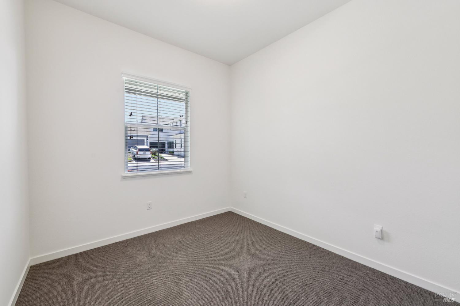 Detail Gallery Image 20 of 29 For 1737 Linden Ln, Santa Rosa,  CA 95404 - 3 Beds | 2/1 Baths