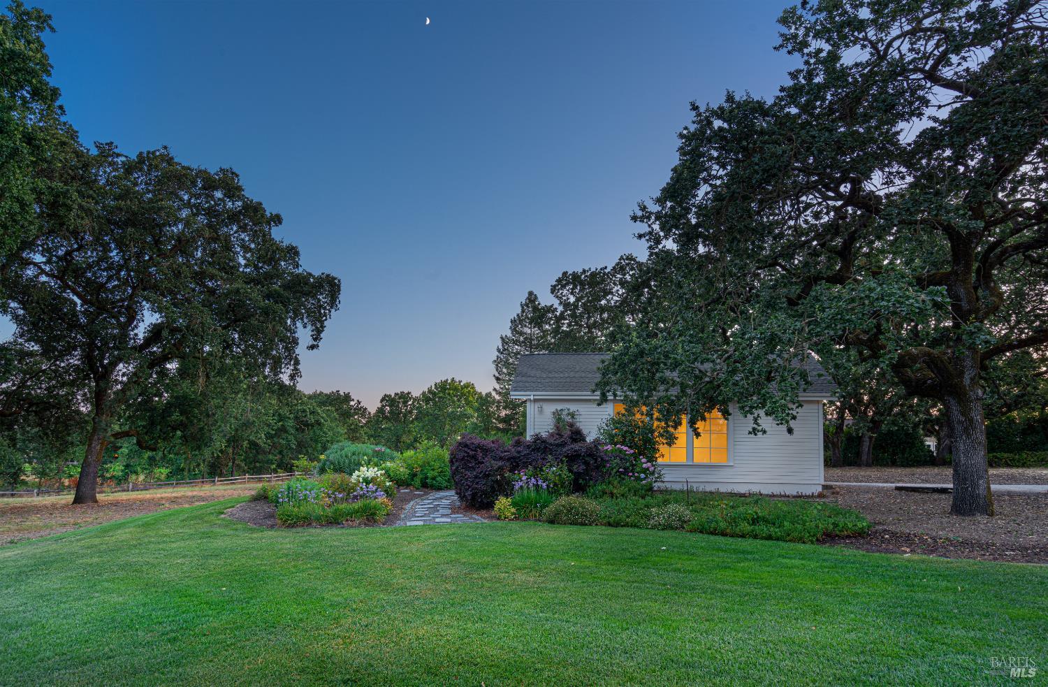 Detail Gallery Image 74 of 99 For 241 Royal Ct, Santa Rosa,  CA 95401 - 4 Beds | 4 Baths