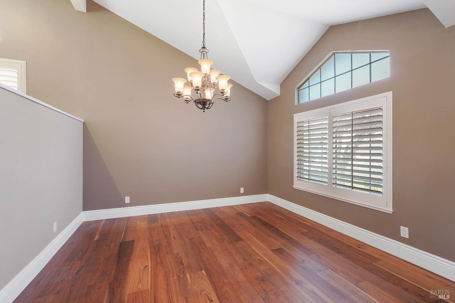 Detail Gallery Image 7 of 87 For 243 Lone Oak Dr, Vacaville,  CA 95688 - 4 Beds | 3 Baths
