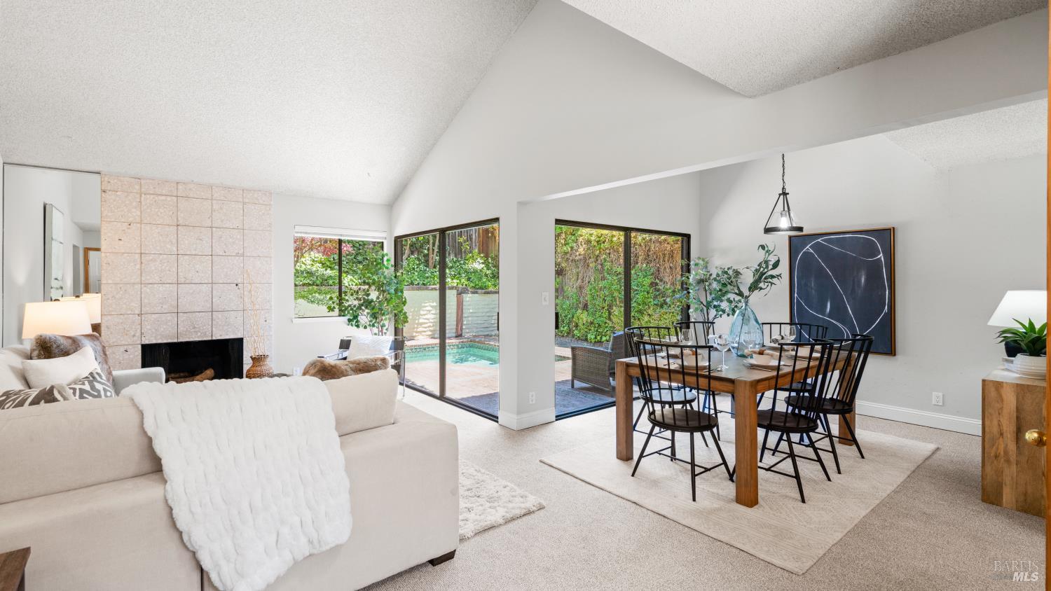 Detail Gallery Image 6 of 34 For 467 San Marin Dr, Novato,  CA 94945 - 2 Beds | 1 Baths