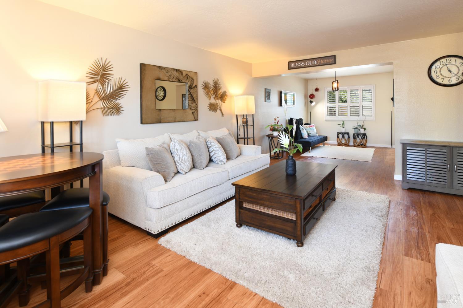 Detail Gallery Image 7 of 44 For 2098 Strauss Dr, Fairfield,  CA 94533 - 4 Beds | 2/1 Baths