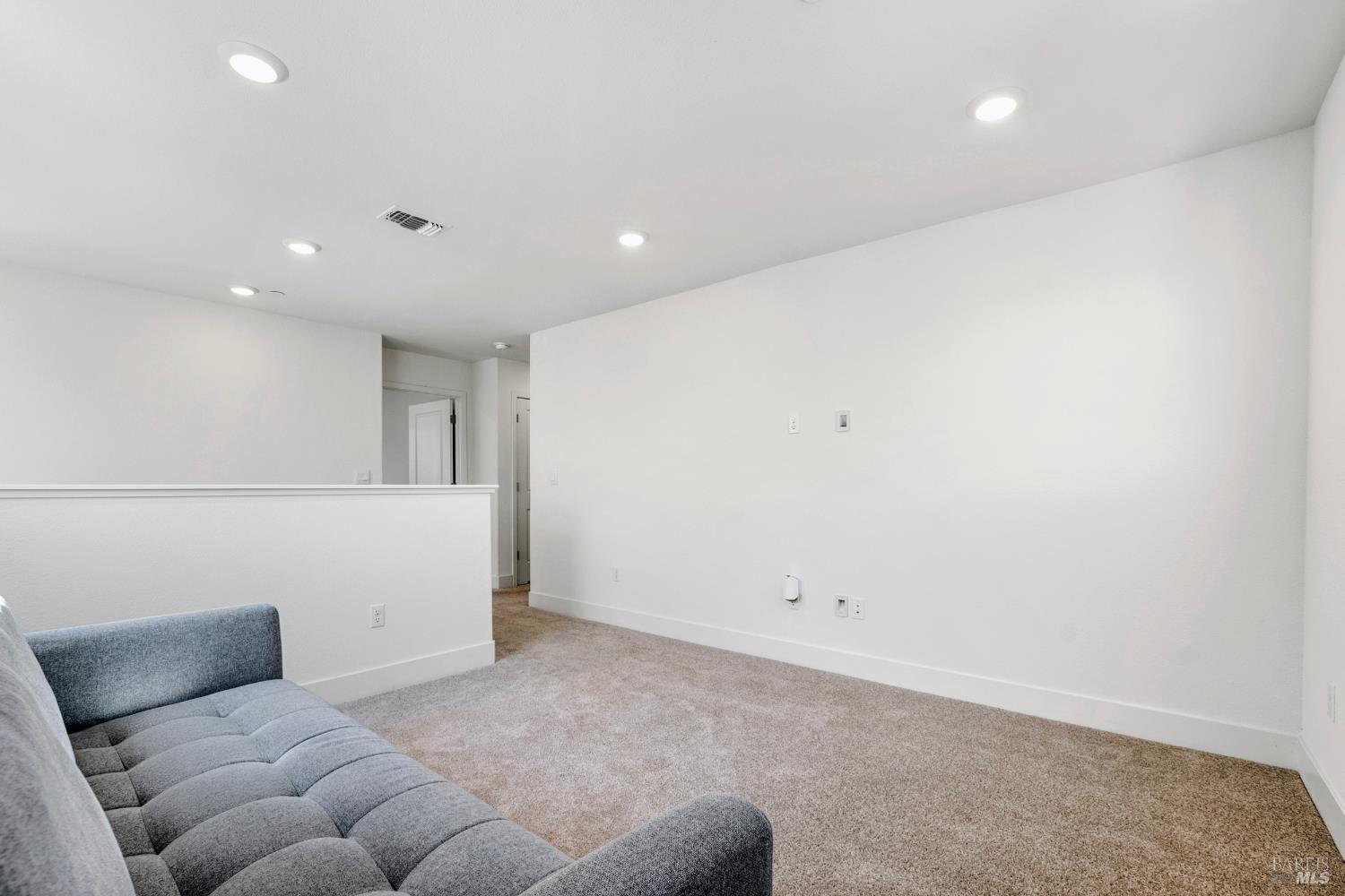 Detail Gallery Image 16 of 36 For 153 Frontier St, American Canyon,  CA 94503 - 4 Beds | 3 Baths