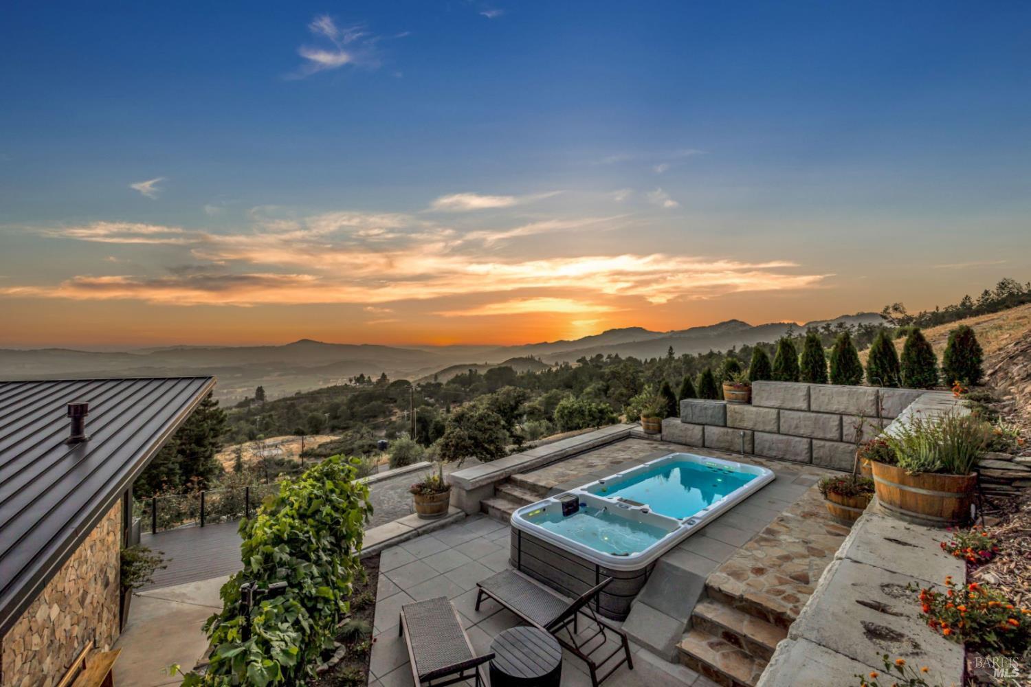 Detail Gallery Image 7 of 35 For 2205 Trinity Rd, Glen Ellen,  CA 95442 - 2 Beds | 2/2 Baths