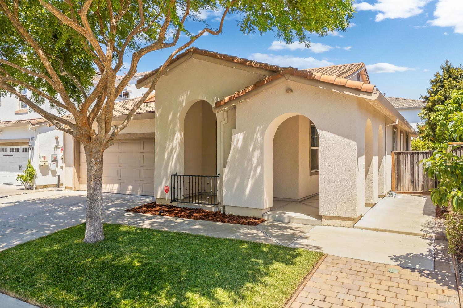 Detail Gallery Image 4 of 39 For 146 Hearthstone Dr, American Canyon,  CA 94503 - 3 Beds | 2 Baths