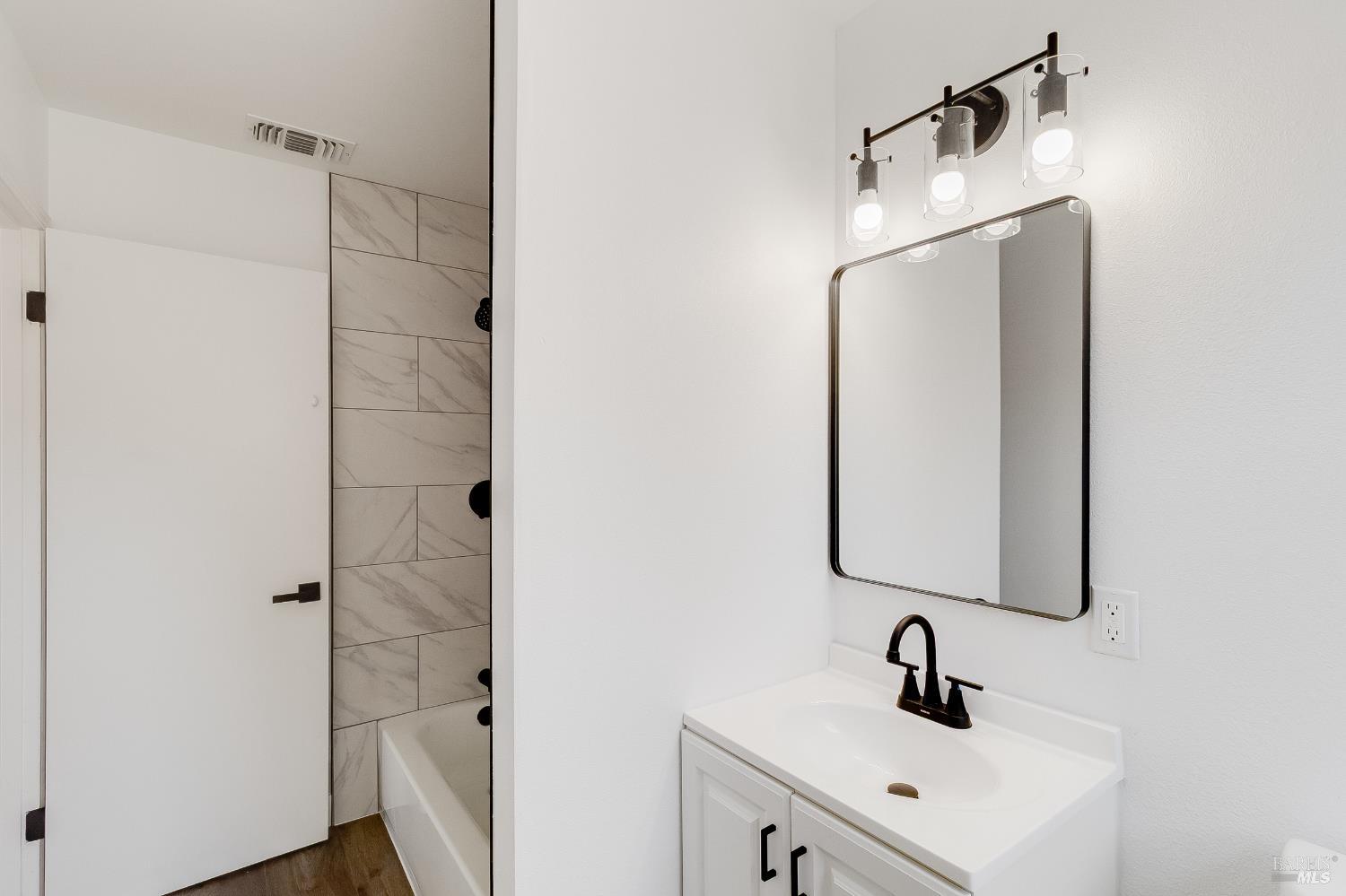 Detail Gallery Image 21 of 29 For 820 Annette Ave, Vallejo,  CA 94591 - 4 Beds | 2 Baths