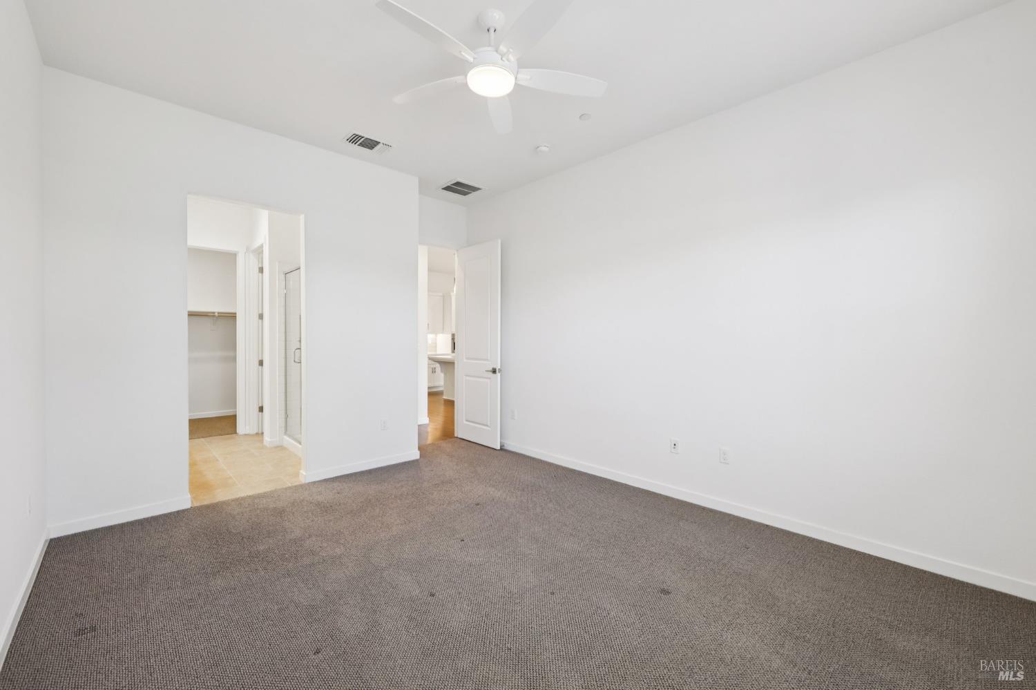 Detail Gallery Image 12 of 29 For 1737 Linden Ln, Santa Rosa,  CA 95404 - 3 Beds | 2/1 Baths