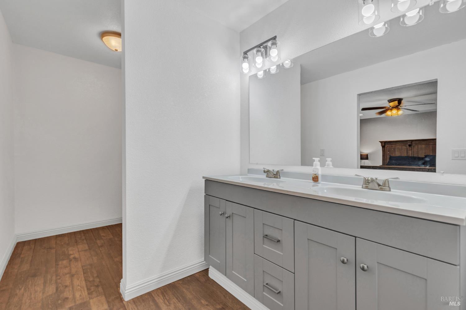 Detail Gallery Image 40 of 42 For 179 N Alamo Dr, Vacaville,  CA 95688 - 3 Beds | 2/1 Baths