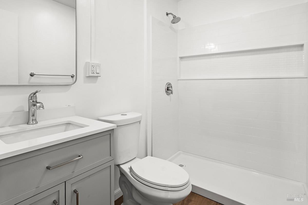 Detail Gallery Image 10 of 37 For 523 B St, San Rafael,  CA 94901 - 7 Beds | 4 Baths