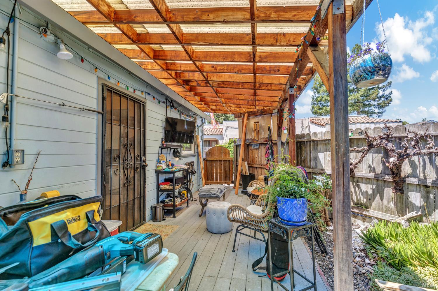 Detail Gallery Image 18 of 31 For 2720 Laurel St, Napa,  CA 94558 - – Beds | – Baths