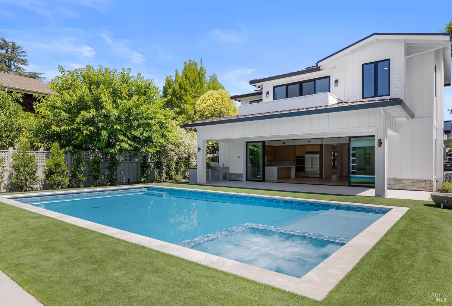 Detail Gallery Image 15 of 36 For 1547 Allyn Ave, Saint Helena,  CA 94574 - 5 Beds | 5 Baths