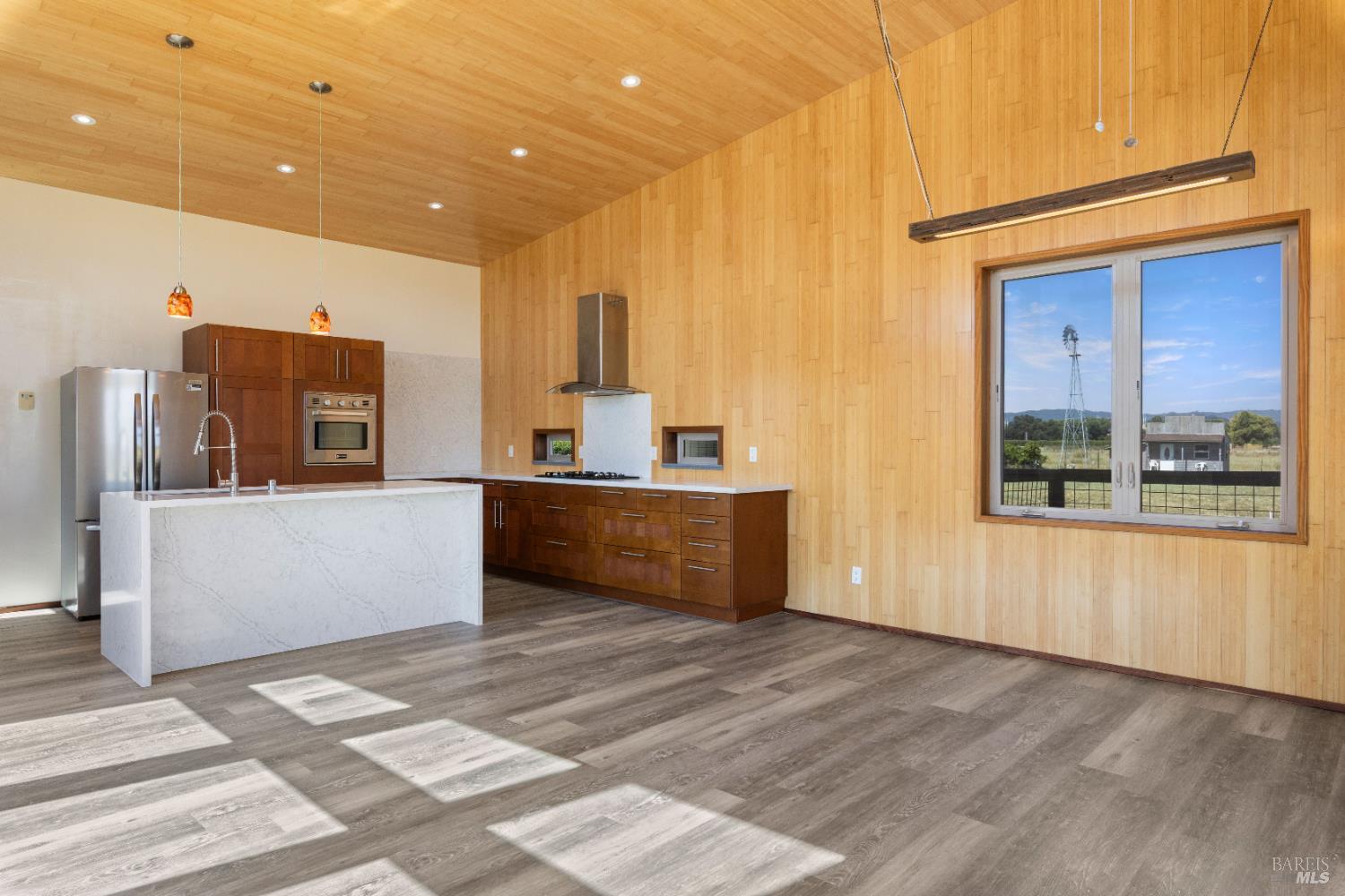 Detail Gallery Image 10 of 75 For 3155 Soda Bay Rd, Lakeport,  CA 95453 - 3 Beds | 2 Baths