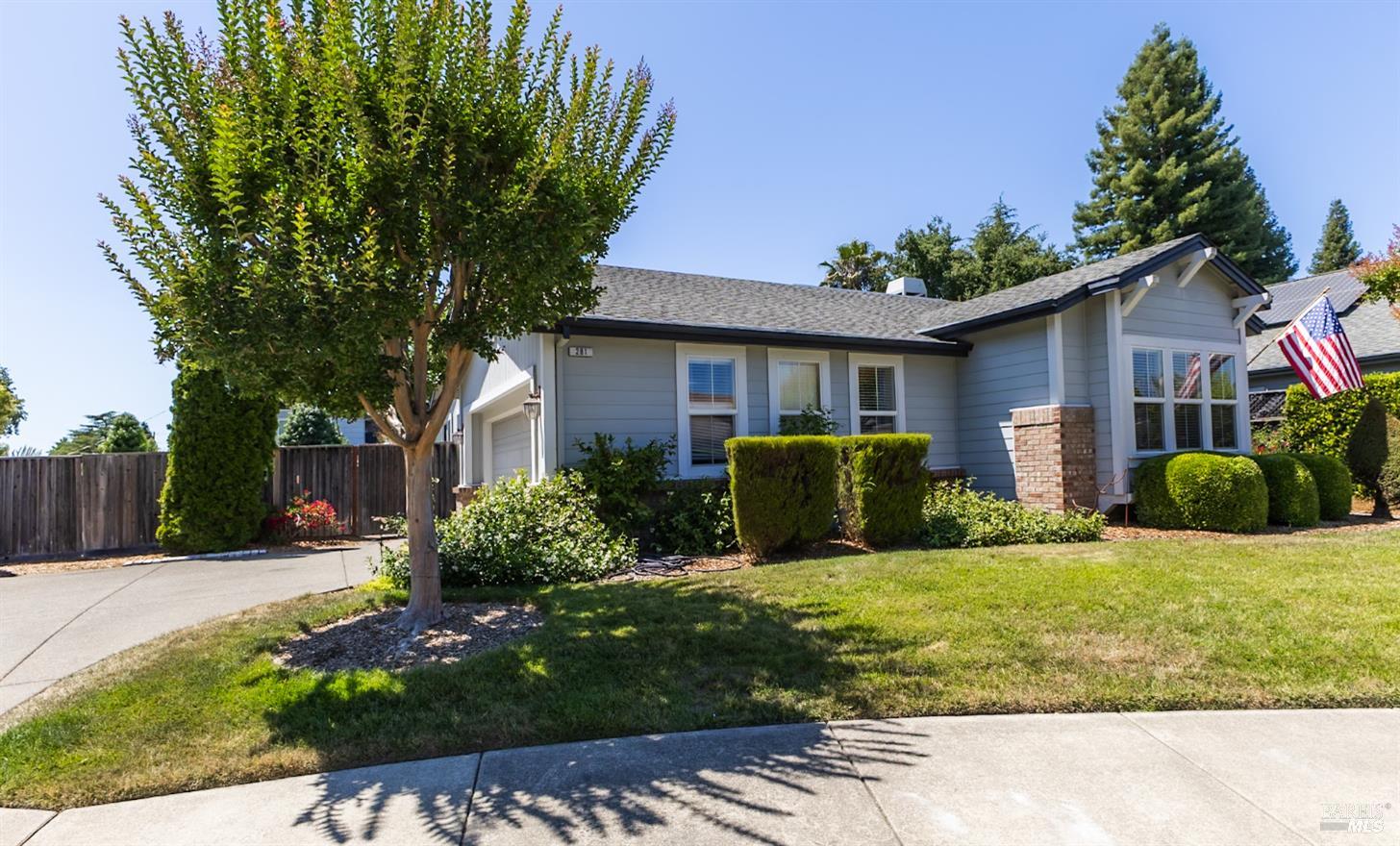 Detail Gallery Image 37 of 38 For 281 Cambria Way, Santa Rosa,  CA 95403 - 3 Beds | 2 Baths