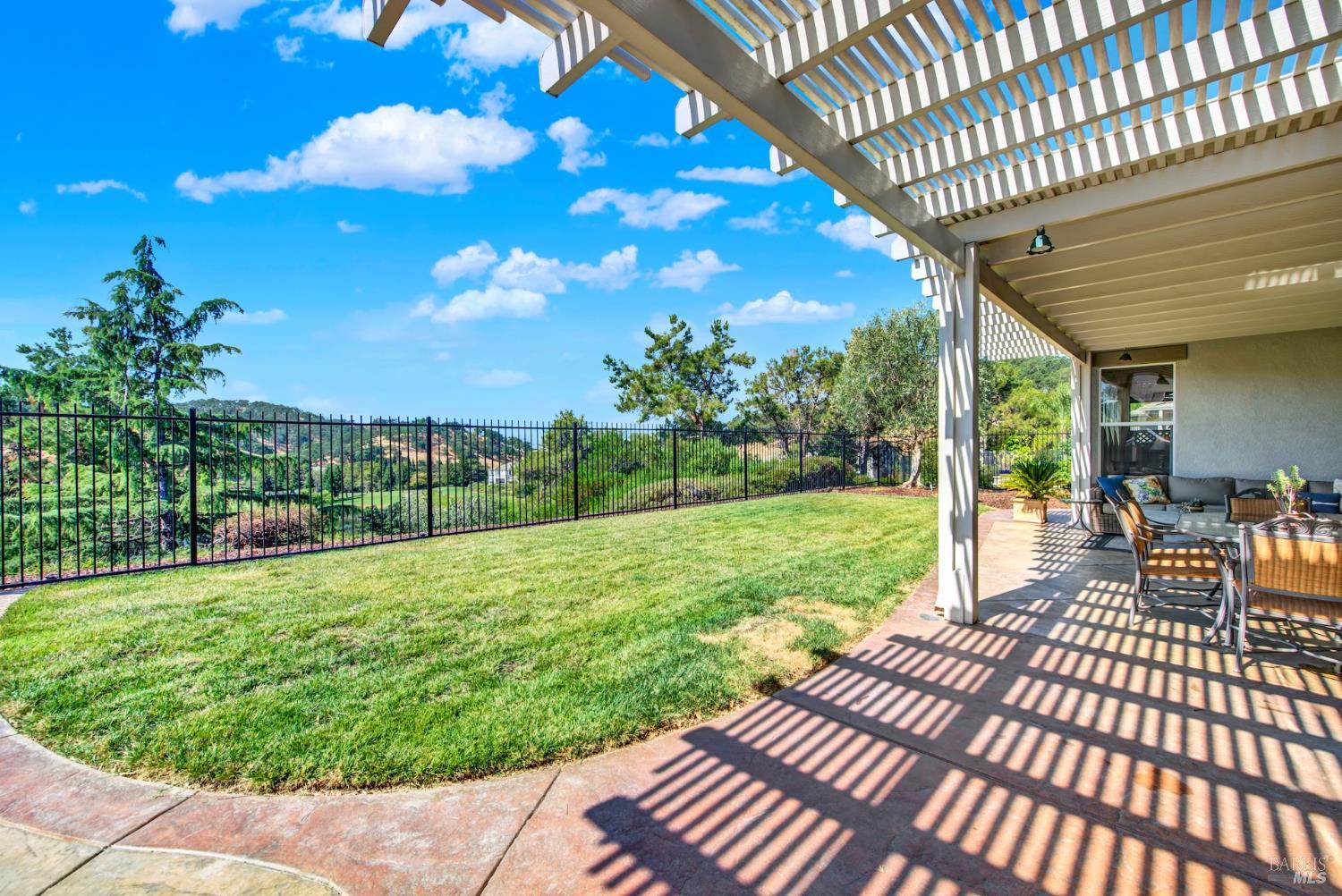 Detail Gallery Image 85 of 93 For 3337 Spyglass Ct, Fairfield,  CA 94534 - 4 Beds | 2/1 Baths