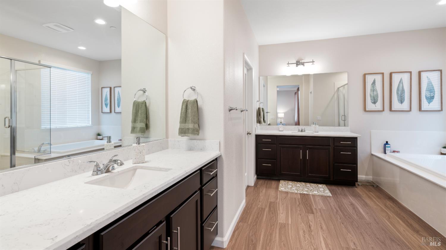 Detail Gallery Image 19 of 30 For 2129 Kingwood Rd, Rohnert Park,  CA 94928 - 3 Beds | 2/1 Baths