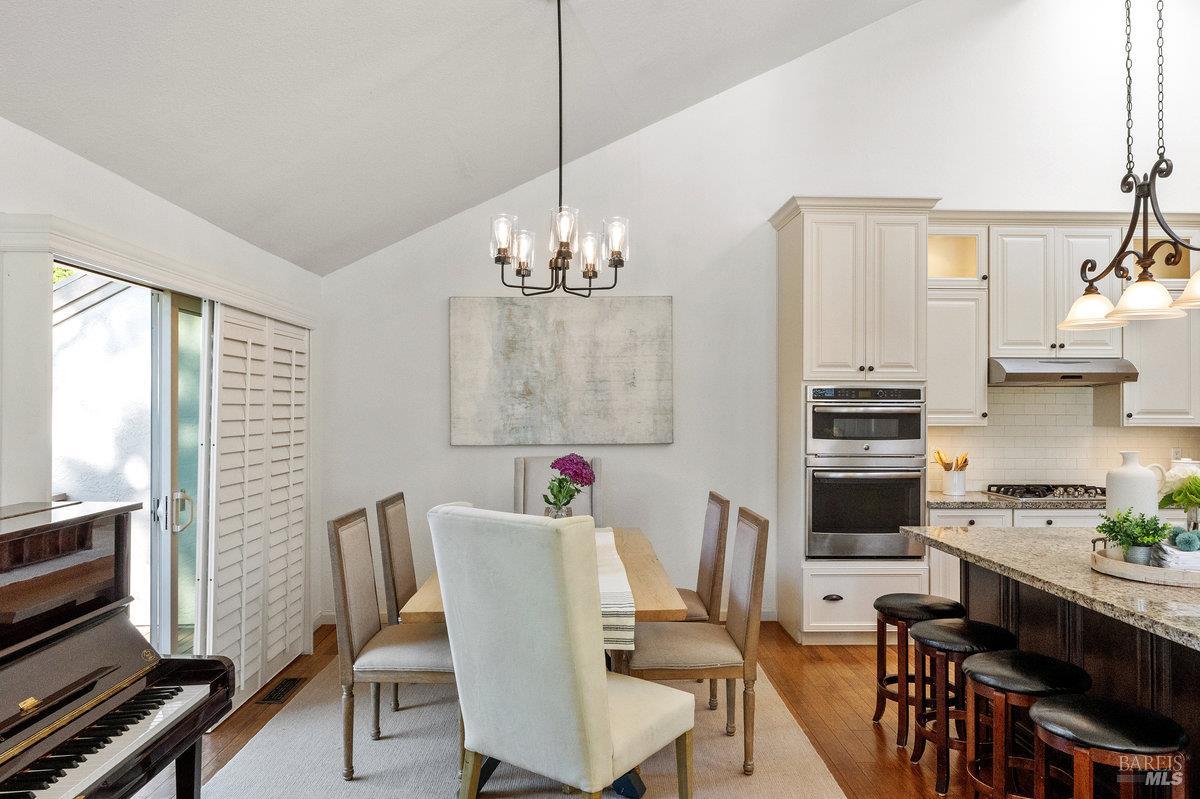 Detail Gallery Image 11 of 45 For 206 Paseo Bernal Unkn, Moraga,  CA 94556 - 3 Beds | 3 Baths