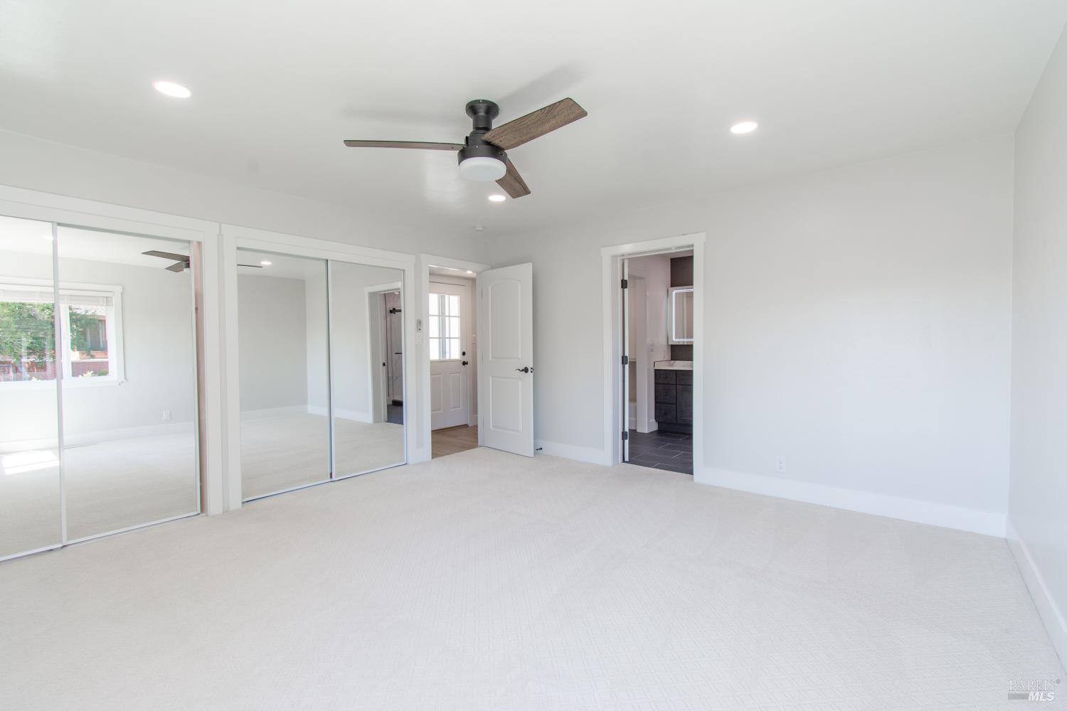 Detail Gallery Image 20 of 64 For 406 El Camino Real Unkn, Vallejo,  CA 94590 - 3 Beds | 2 Baths