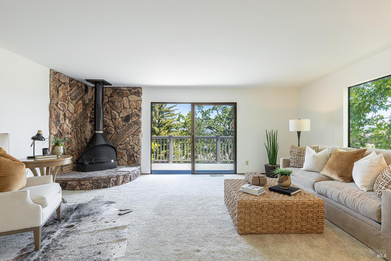 Detail Gallery Image 5 of 57 For 2740 Jacqueline Ct, Napa,  CA 94558 - 3 Beds | 2/1 Baths