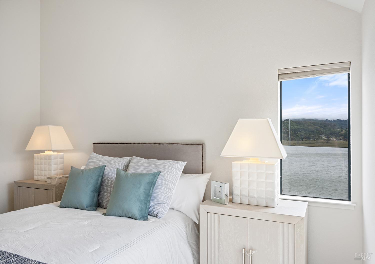 Detail Gallery Image 25 of 49 For 6029 Shelter Bay Ave, Mill Valley,  CA 94941 - 2 Beds | 2/1 Baths