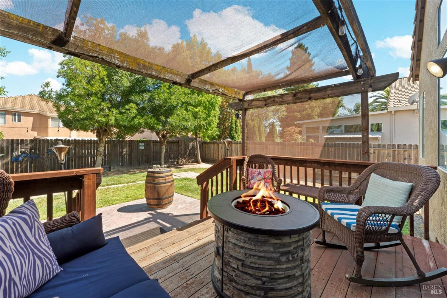 Detail Gallery Image 40 of 63 For 273 Lisburn Way, Vacaville,  CA 95688 - 5 Beds | 3 Baths
