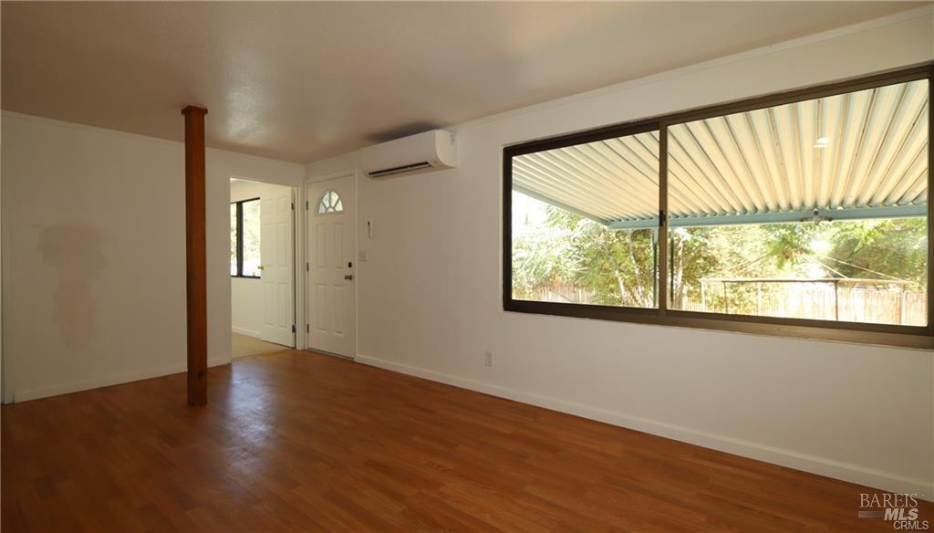 Detail Gallery Image 4 of 28 For 3325 12th St, Clearlake,  CA 95422 - 3 Beds | 2 Baths