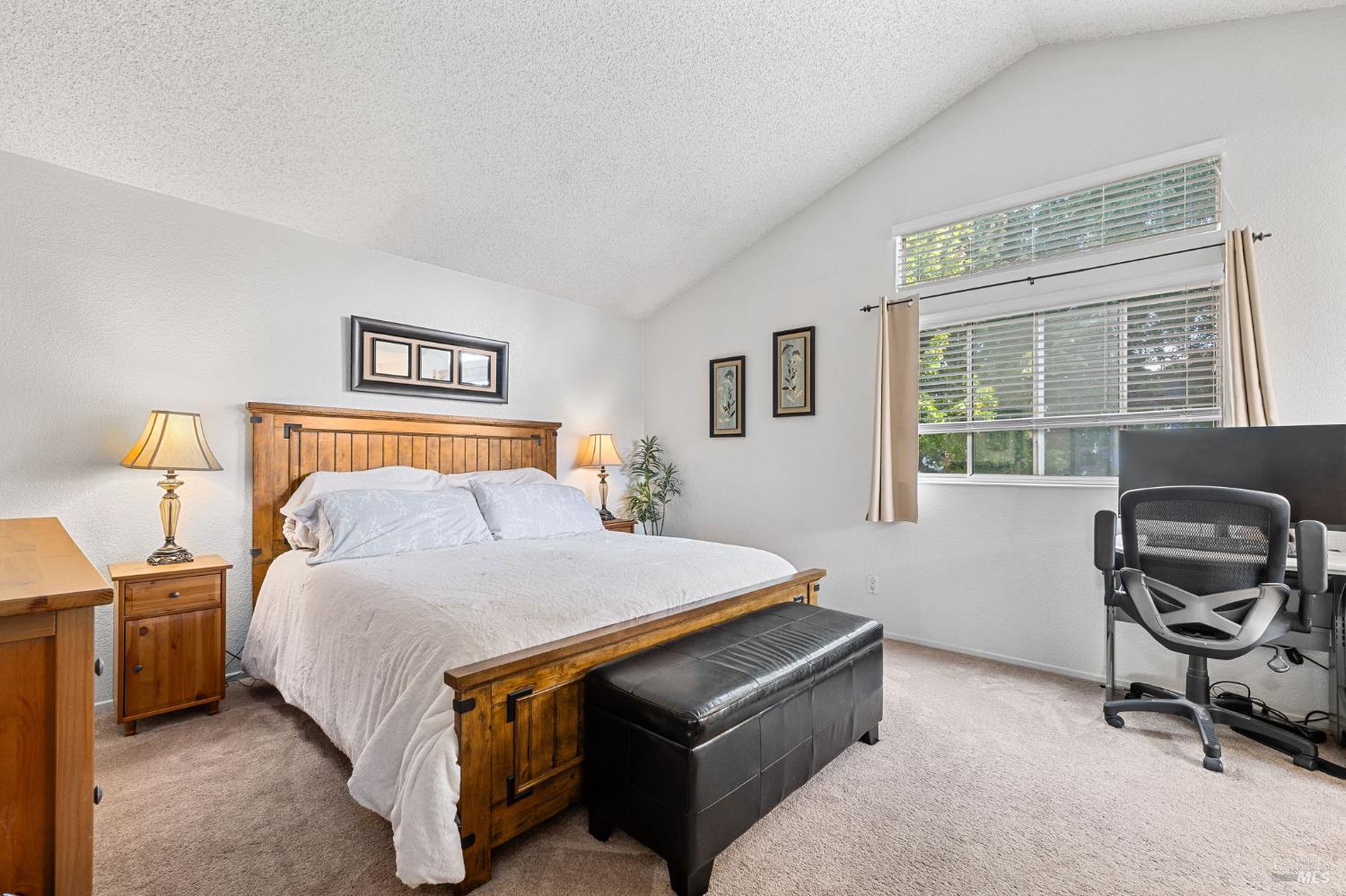 Detail Gallery Image 36 of 48 For 2344 Donahue Ave, Santa Rosa,  CA 95401 - 3 Beds | 2/1 Baths