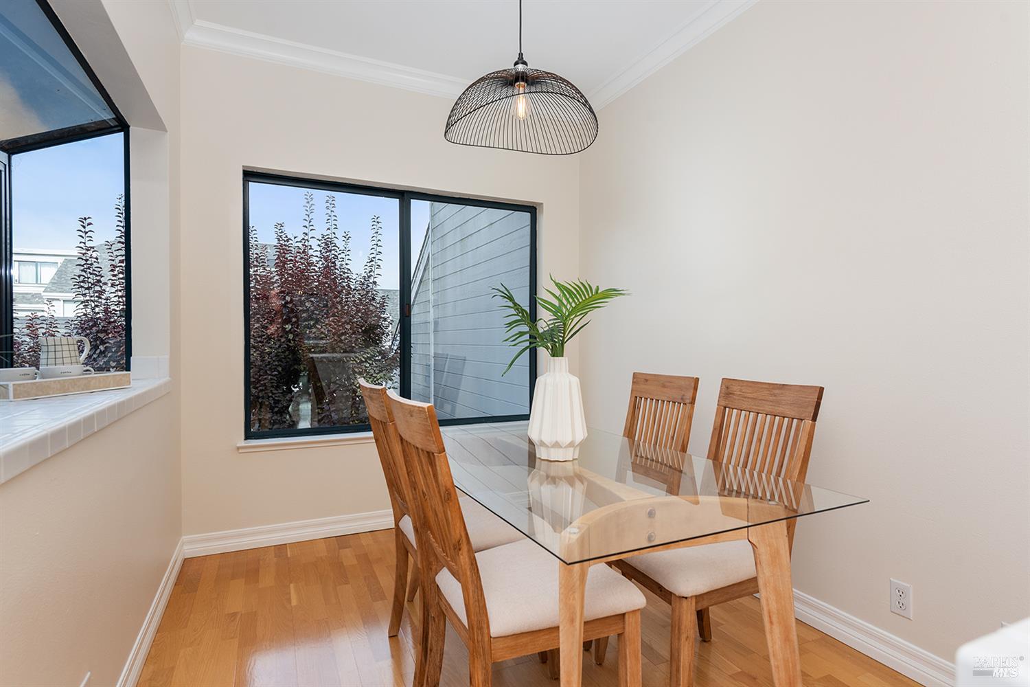 Detail Gallery Image 17 of 49 For 6029 Shelter Bay Ave, Mill Valley,  CA 94941 - 2 Beds | 2/1 Baths