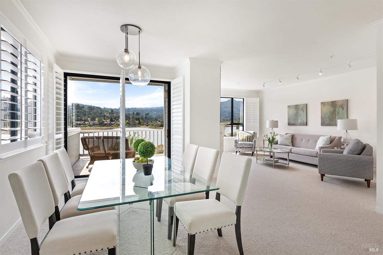 Detail Gallery Image 6 of 49 For 6029 Shelter Bay Ave, Mill Valley,  CA 94941 - 2 Beds | 2/1 Baths
