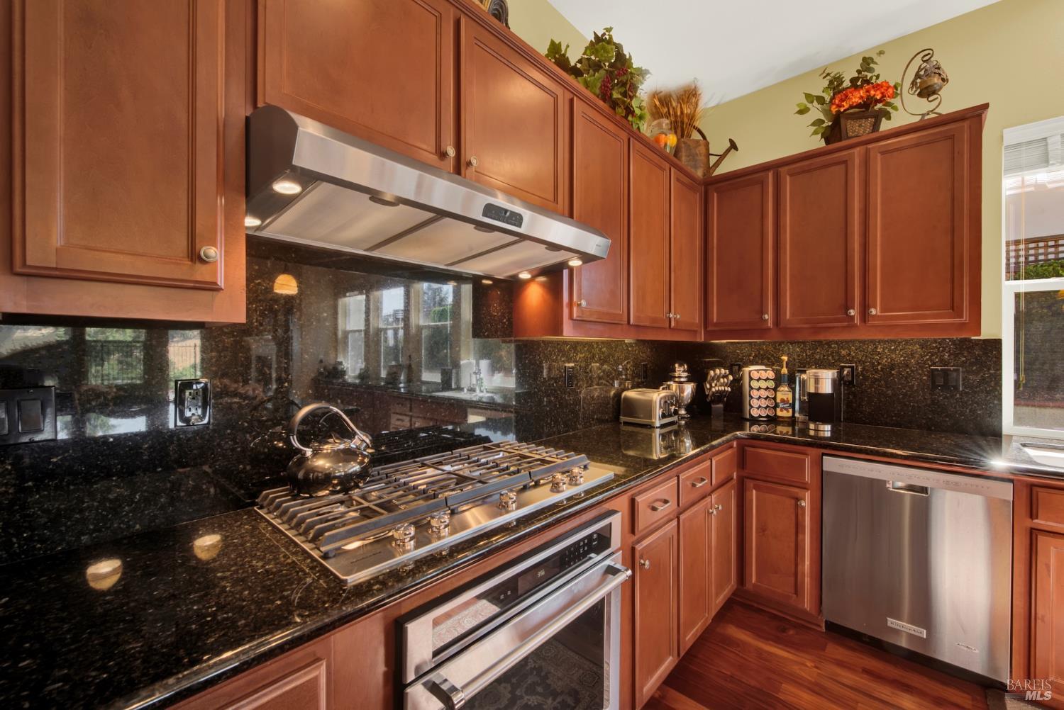 Detail Gallery Image 42 of 93 For 3337 Spyglass Ct, Fairfield,  CA 94534 - 4 Beds | 2/1 Baths