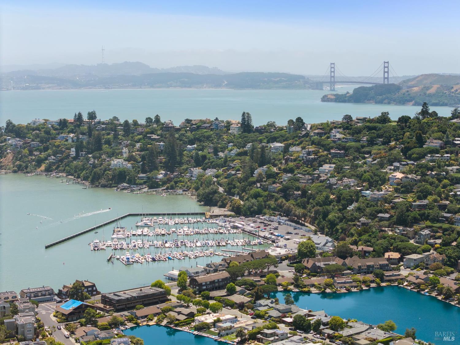 Detail Gallery Image 27 of 30 For 45 Harbor Oak Dr #14,  Tiburon,  CA 94920 - 1 Beds | 1 Baths