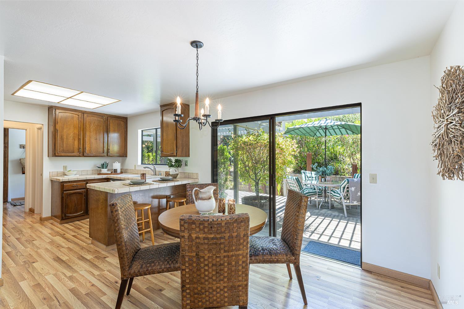 Detail Gallery Image 6 of 57 For 2740 Jacqueline Ct, Napa,  CA 94558 - 3 Beds | 2/1 Baths